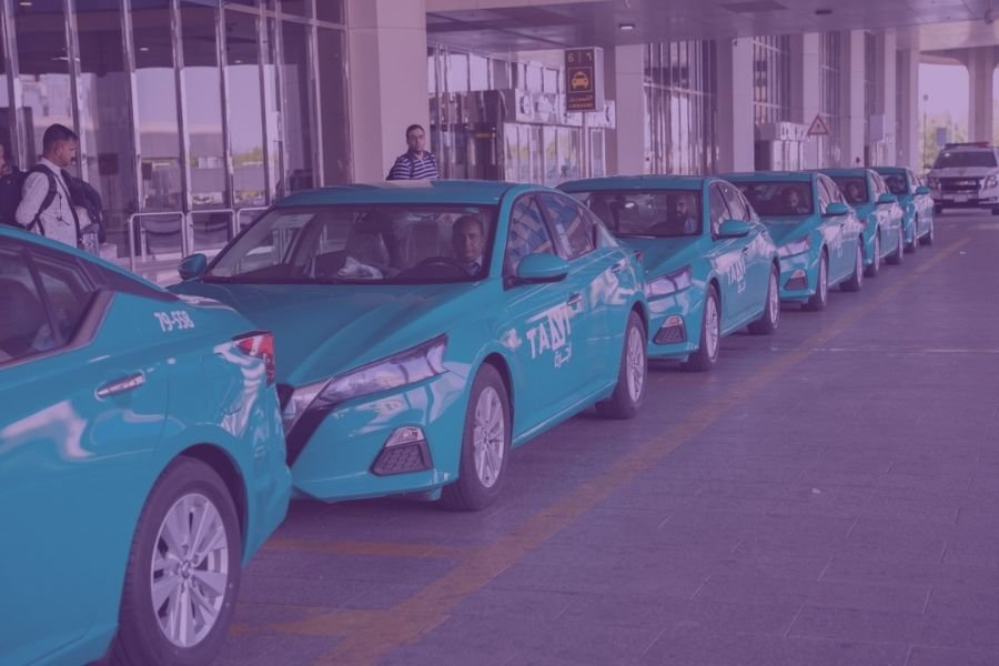 هيئة النقل حجز المركبة إضافة إلى 5,000 ريال غرامة ناقلي الركاب دون ترخيص في المطارات